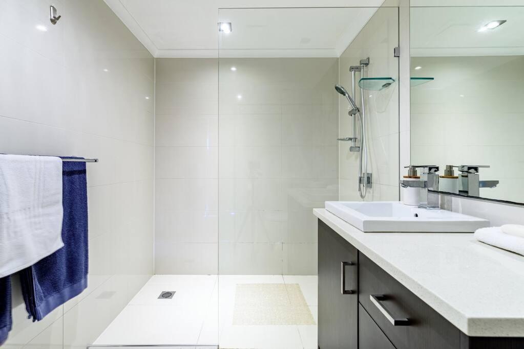 Excluza At The Aegean Apartment Гоулд Коуст Екстериор снимка