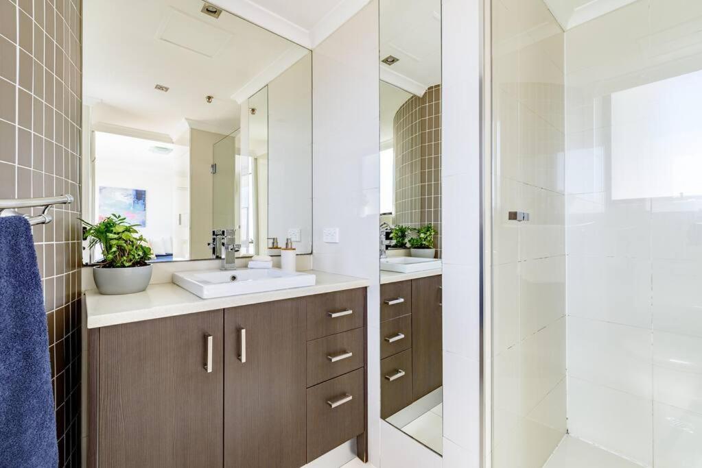 Excluza At The Aegean Apartment Гоулд Коуст Екстериор снимка